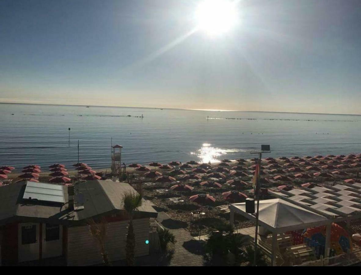 B&B Zia Lelly Fano Εξωτερικό φωτογραφία